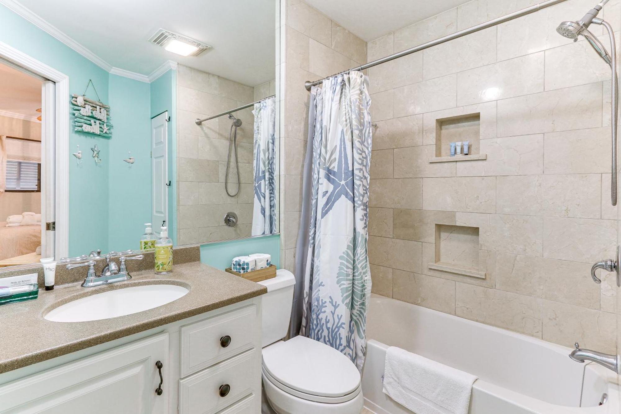 Hilton Head Gem Walk To Coligny Plaza And Beach! Hilton Head Island Eksteriør billede